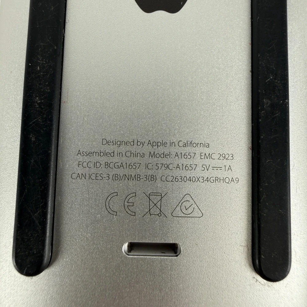 Apple Magic Mouse 2 Wireless Rechargeable Mouse A1657 SILVER